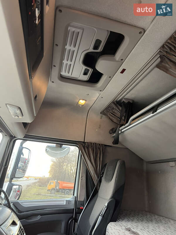 Тягач DAF XF 106 2015 в Черновцах