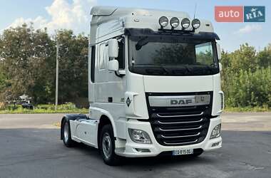 Тягач DAF XF 106 2017 в 