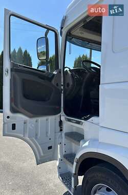 Тягач DAF XF 106 2018 в 