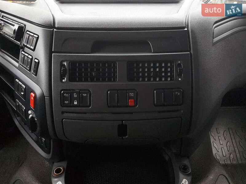 Тягач DAF XF 106 2017 в Рівному