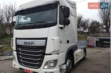 Тягач DAF XF 106 2017 в 