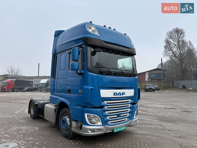Тягач DAF XF 106 2016 в Тернополе