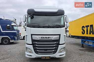 Тягач DAF XF 106 2017 в 