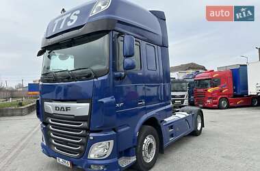 Тягач DAF XF 106 2015 в Залещиках