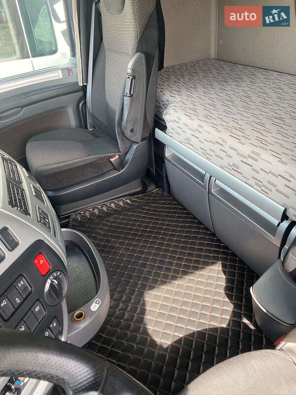 Тягач DAF XF 106 2016 в Львове