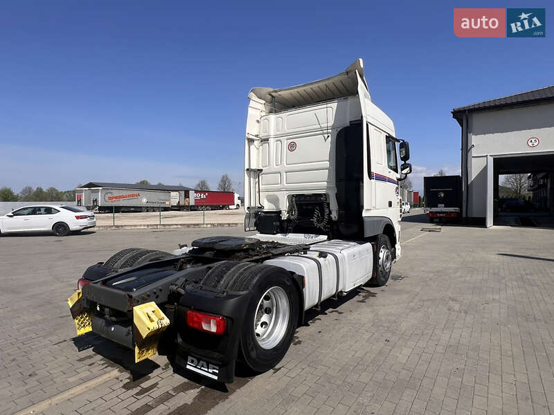 Тягач DAF XF 106 2015 в Тячеве