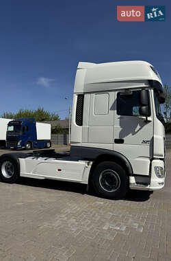 Тягач DAF XF 106 2015 в 