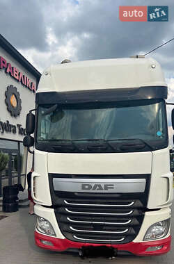 Тягач DAF XF 106 2015 в 