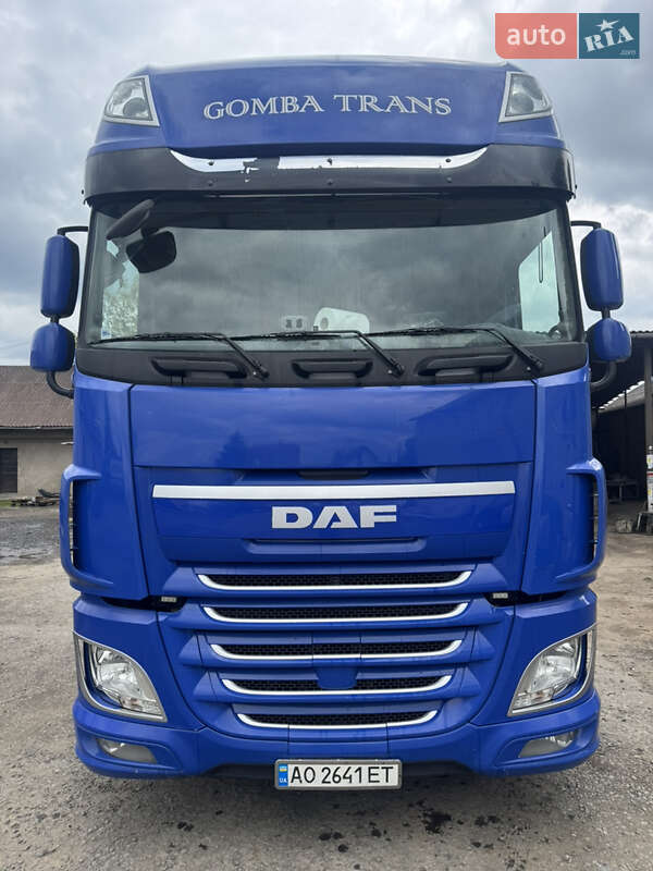 Тягач DAF XF 106 2015 в Мукачевому