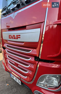 Тягач DAF XF 106 2015 в 