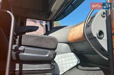 Тягач DAF XF 106 2015 в 