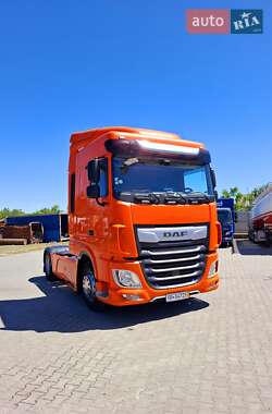 Тягач DAF XF 106 2020 в 
