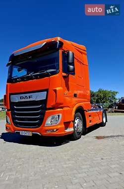 Тягач DAF XF 106 2020 в 