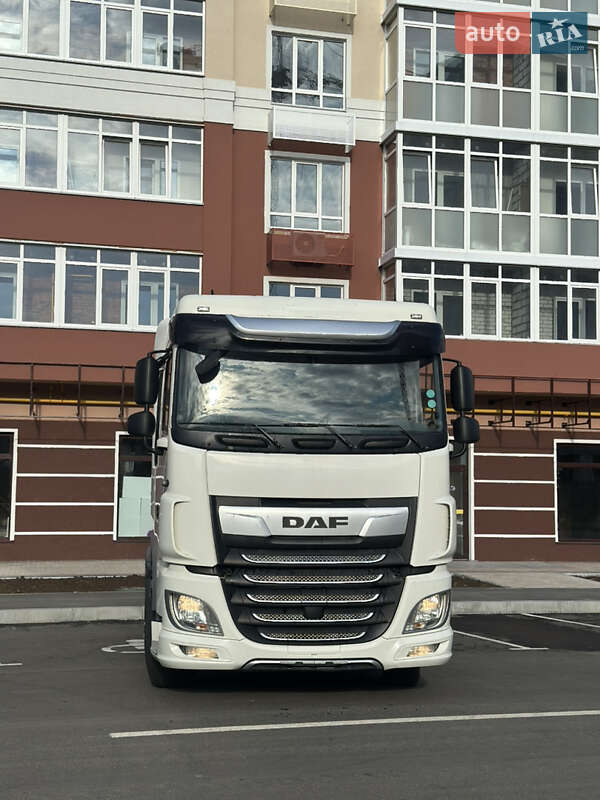 Тягач DAF XF 106 2019 в Умані