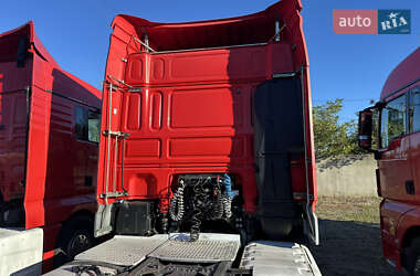 Тягач DAF XF 106 2015 в 