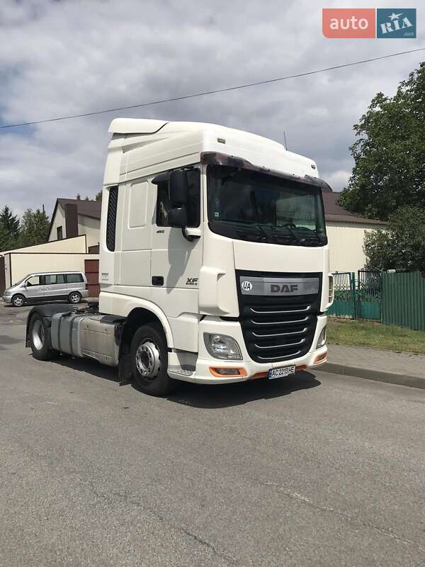 Тягач DAF XF 106 2014 в Луцке фото Тягач DAF XF 106 2014 в Луцке