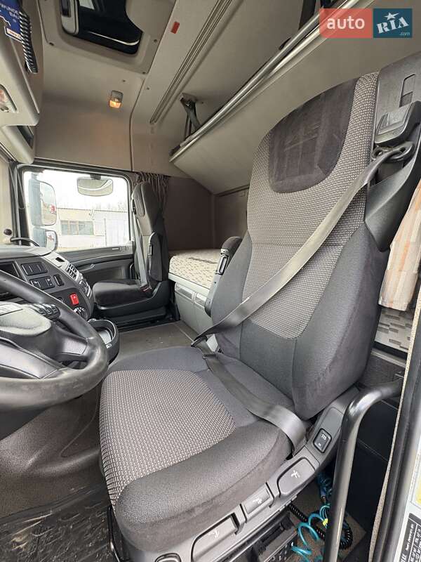 Тягач DAF XF 106 2015 в Луцке фото 15 Тягач DAF XF 106 2015 в Луцке