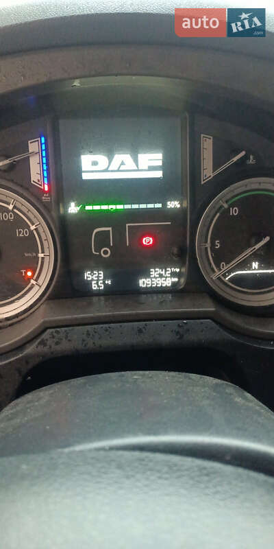 Тягач DAF XF 106 2014 в Буче