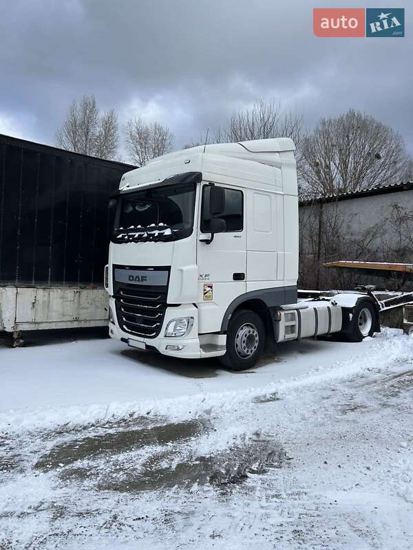 Тягач DAF XF 106 2017 в Києві фото Тягач DAF XF 106 2017 в Києві