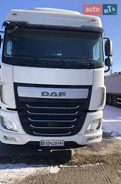 Контейнеровоз DAF XF 106 2014 в Хмельницькому
