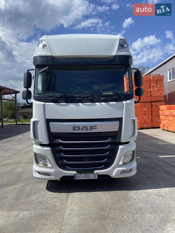 Тягач DAF XF 106 2015 в Ужгороде фото 4 Тягач DAF XF 106 2015 в Ужгороде