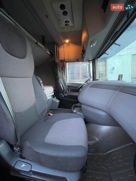 Тягач DAF XF 106 2014 в Ровно