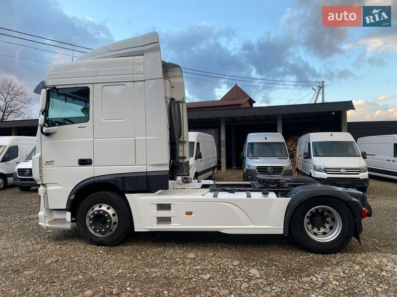 Тягач DAF XF 106 2015 в Хусте