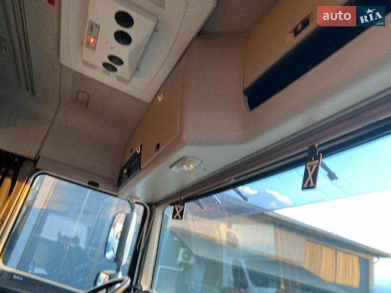 Тягач DAF XF 106 2015 в Хусте