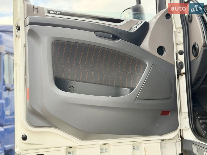 Тягач DAF XF 106 2017 в Ровно