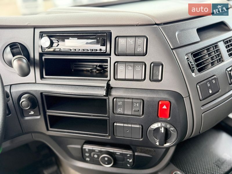 Тягач DAF XF 106 2017 в Ровно