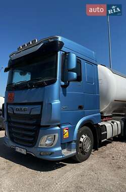 Бензовоз DAF XF 450 FT 2017 в 