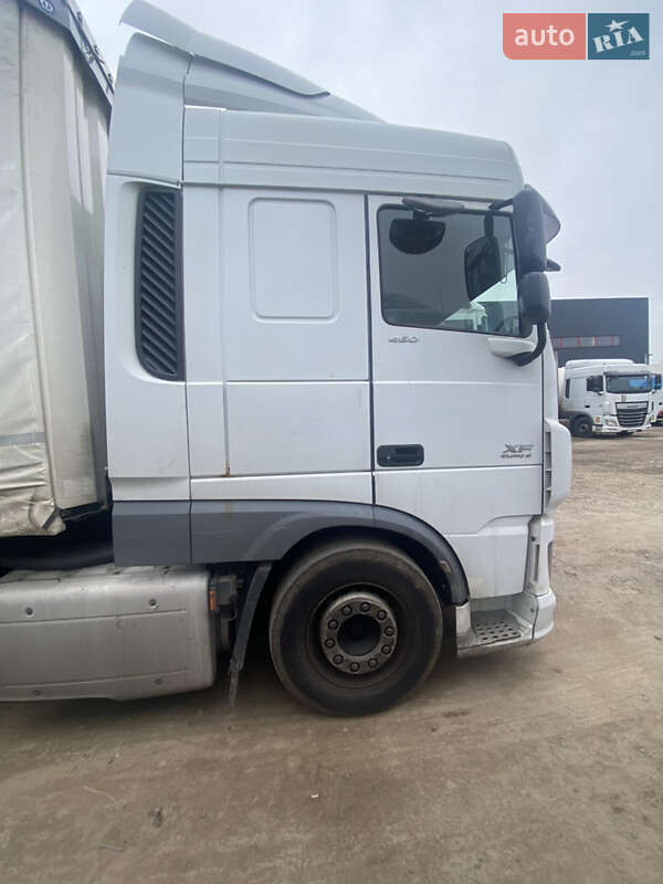 Тягач DAF XF 460 FT 2015 в Львове