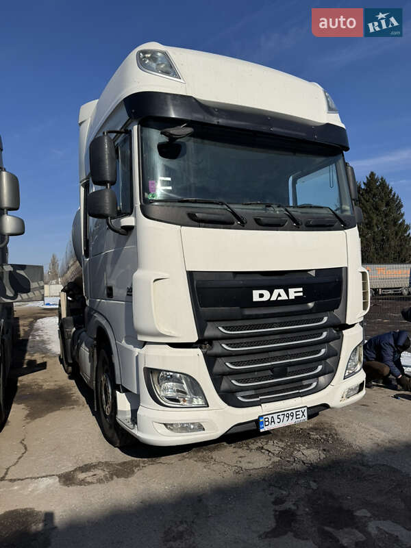 Тягач DAF XF 460 FT 2014 в 