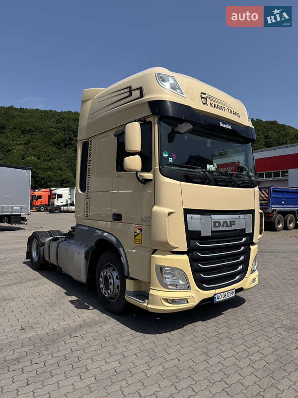 Тягач DAF XF 460 FT 2015 в Ужгороді