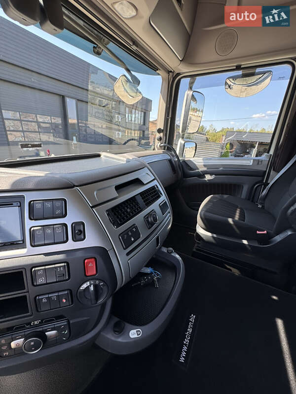 Контейнеровоз DAF XF 480 FT 2020 в Вараше