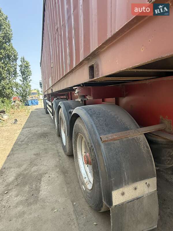 Контейнеровоз DAF XF 95.430 2004 в Одесі