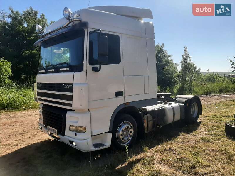 Тягач DAF XF 95.430 2006 в Зборові
