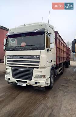 Зерновоз DAF XF 95.430 2006 в Харкові