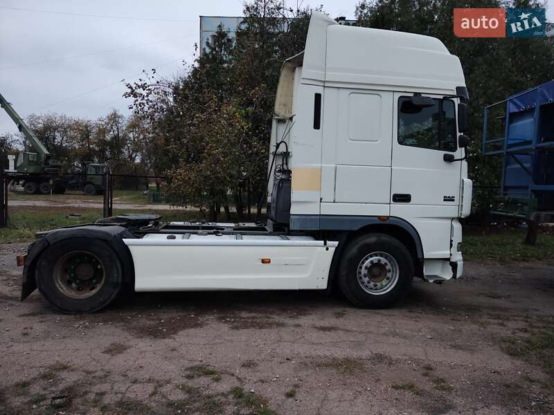 Тягач DAF XF 95.480 2006 в Ніжині