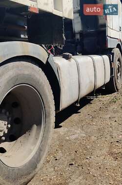 Тягач DAF XF 95.480 2005 в 