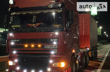 Тягач DAF XF 95 2003 в 