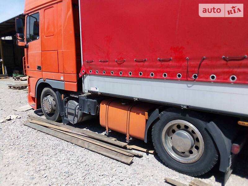Тягач DAF XF 95 2003 в Києві
