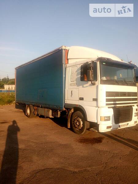 Тентованый DAF XF 95 1999 в Житомире