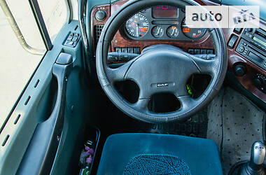 Грузовой фургон DAF XF 95 2003 в Киеве