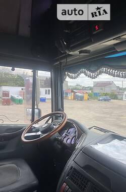 Тягач DAF XF 95 2006 в 