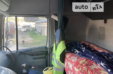Грузовой фургон DAF XF 95 2001 в 