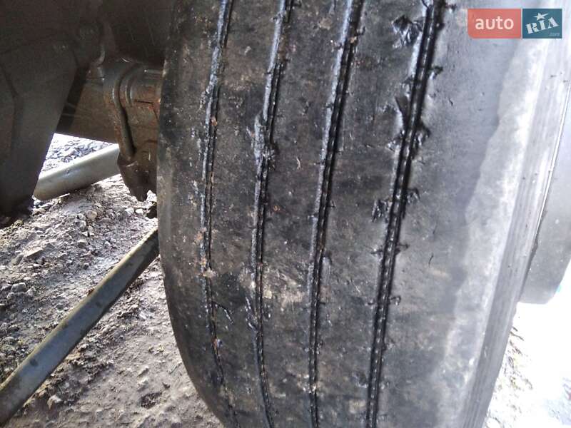 Грузовой фургон DAF XF 95 2006 в Хмельнике