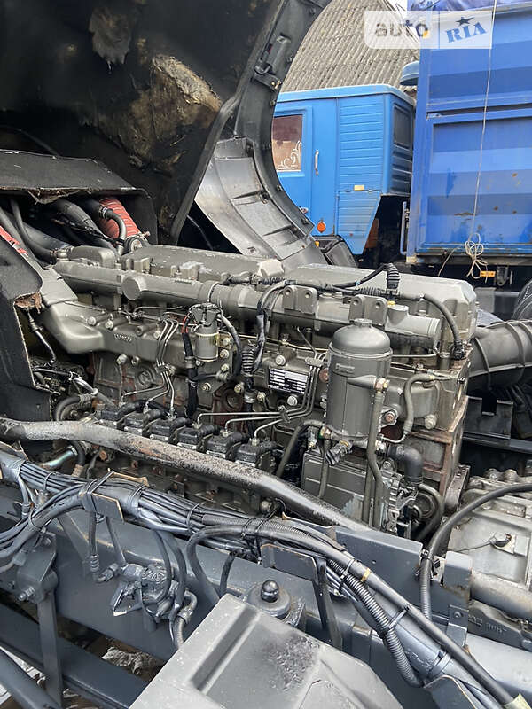 Тягач DAF XF 95 2004 в Белополье