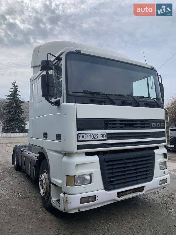 Тягач DAF XF 95 2000 в Запорожье