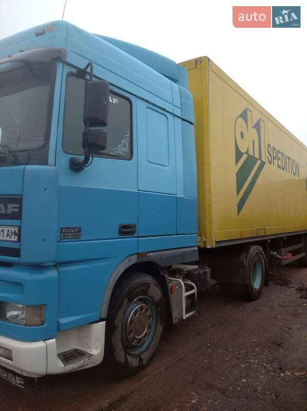 Тягач DAF XF 95 2000 в Сосницях